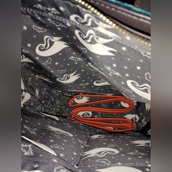 Nightmare Before Christmas Themed Tote Bag | BoxLunch Exclusive - Picture 7 of 9